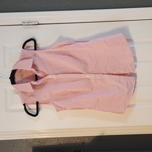 Sleeveless, pink and white striped banana republic button down. Size 6.
